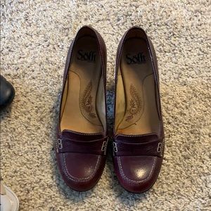 Sofft dark red pumps